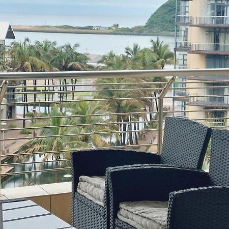Luxurious Beach Apartment - The Sails Durban Bagian luar foto