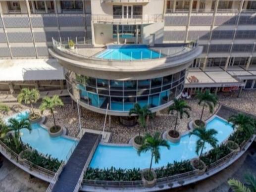 Luxurious Beach Apartment - The Sails Durban Bagian luar foto